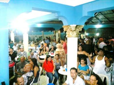 LA TORMENTA SIGUE ARRASANDO... LA TORMENTA SIGUE ARRASANDO...