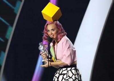 Katy Perry gran triunfadora  en los premios Video Music Awards de MTV