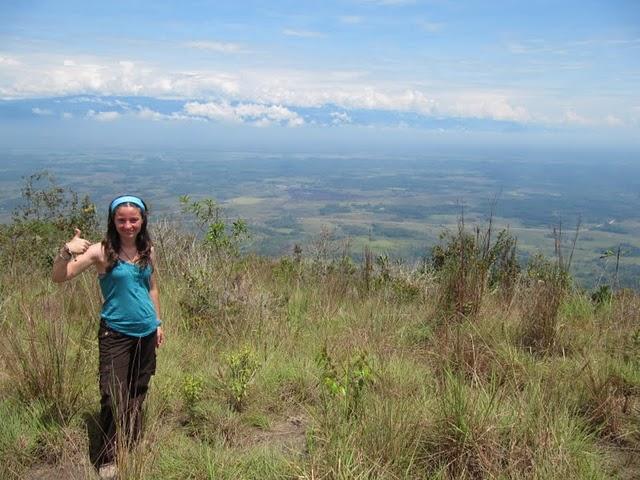 TREKKING EN LA SELVA II: HACIA LA CIMA DEL MORRO DE CALZADA TREKKING EN LA SELVA II: HACIA LA CIMA DEL MORRO DE CALZADA