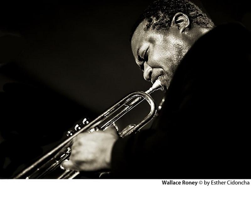 1roney Wallace Roney