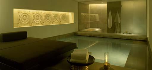 and_room_pool4_hp Amán Nueva Dehli, un resort de ensueño en La India