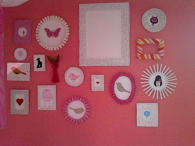 Soraya nos enseña sus DIY: Cuadros, lámpara de papel y mesita Soraya nos enseña sus DIY: Cuadros, lámpara de papel y mesita