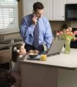 (281) PADRES E HIJOS HIPERCONECTADOS: ¿ADOLESCENTES QUE NUNCA APRENDEN A VALERSE POR SI MISMOS? (281) PADRES E HIJOS HIPERCONECTADOS: ¿ADOLESCENTES QUE NUNCA APRENDEN A VALERSE POR SI MISMOS?