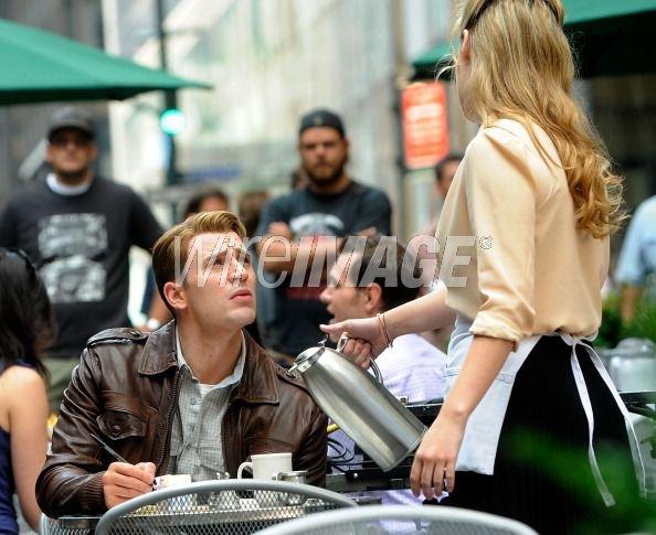 Stan Lee en el set de Los Vengadores Stan Lee en el set de Los Vengadores