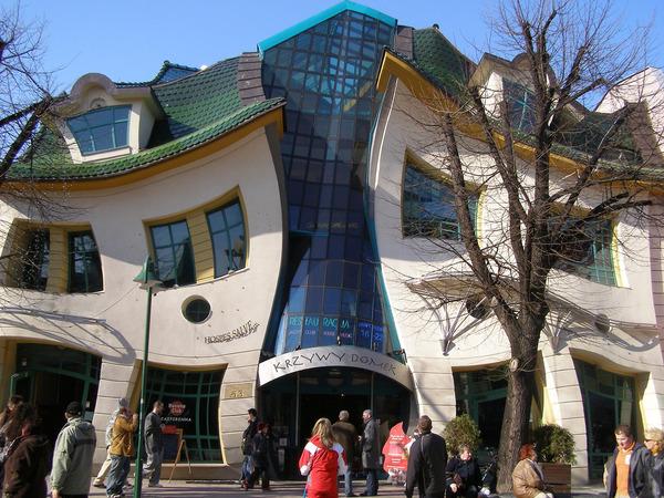 LAS CASAS MAS SORPRENDENTES…(fotos) LAS CASAS MAS SORPRENDENTES…(fotos)