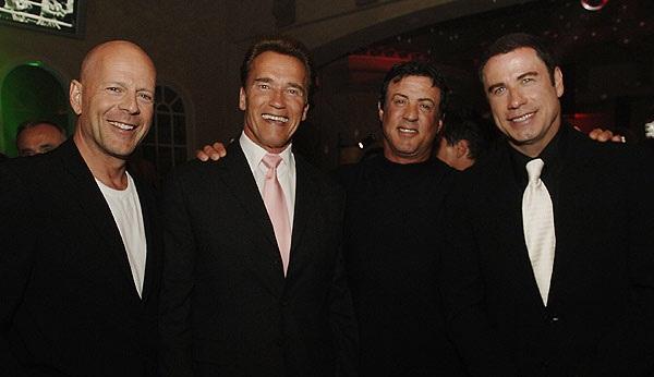 Schwarzenegger y Willis tendrán más que cameos en Los Mercenarios 2 Schwarzenegger y Willis tendrán más que cameos en Los Mercenarios 2