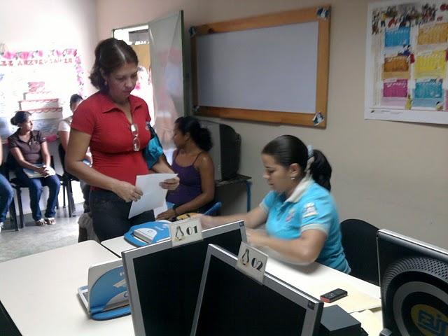 Continua con exito Continua con exito