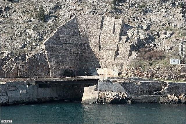 Base de submarinos rusos de la Guerra Fria