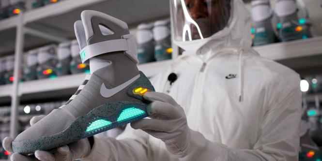 2011 Nike MAG, is back for the future