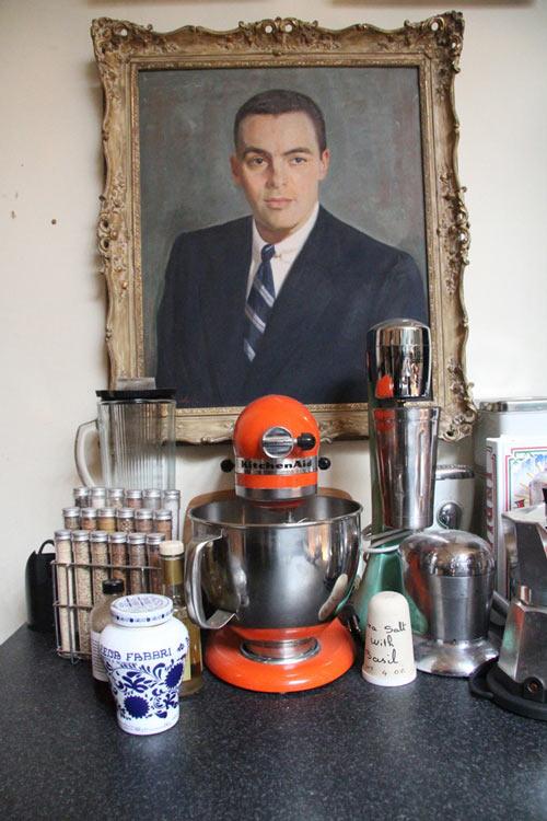 Decoración moderna con retratos antiguos Decoración moderna con retratos antiguos