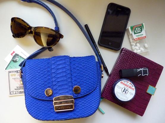 Lo que lleva el staff de Vogue en el bolso Lo que lleva el staff de Vogue en el bolso