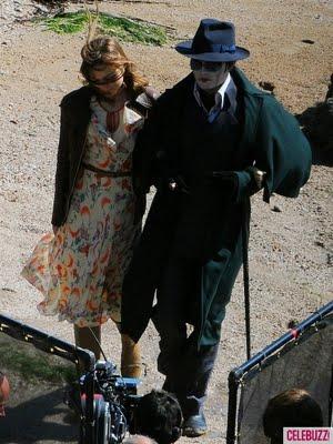 Primeras fotos de Johnny Depp como el vampiro Barnabas Collins en 'Dark Shadows' Primeras fotos de Johnny Depp como el vampiro Barnabas Collins en 'Dark Shadows'