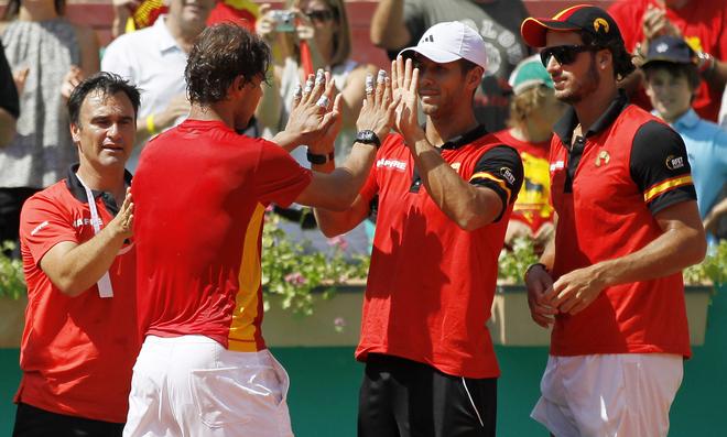 Copa Davis: España barrió a Francia en el primer día