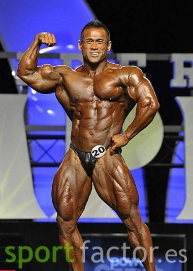 Hidetada Yamagishi 10º clasificado Mr. Olympia 2011 Phil Heath, ganador Mr. Olympia 2011