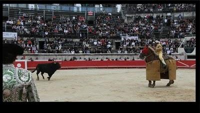 Los FYs que no quieren las figuras, en Nimes Los FYs que no quieren las figuras, en Nimes