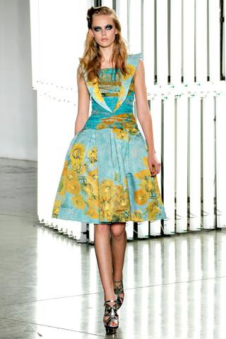 Fashion Week NY primavera verano 2012: Marchesa, Oscar de la Renta, Marc Jacobs, Marc by Marc Jacobs, Rodarte, Victoria Beckham.