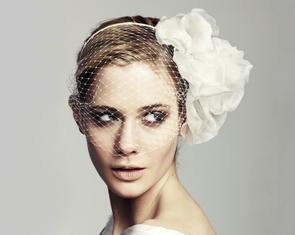 Tocados espectaculares by Jennifer Behr Tocados espectaculares by Jennifer Behr