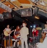 SHOWCASE DE RUSOS BLANCOS ANTE LOS MEDIOS PARA PRESENTAR SU DISCO “SÍ A TODO” EN LA SALA COSTELLO DE MADRID. SHOWCASE DE RUSOS BLANCOS ANTE LOS MEDIOS PARA PRESENTAR SU DISCO “SÍ A TODO” EN LA SALA COSTELLO DE MADRID.