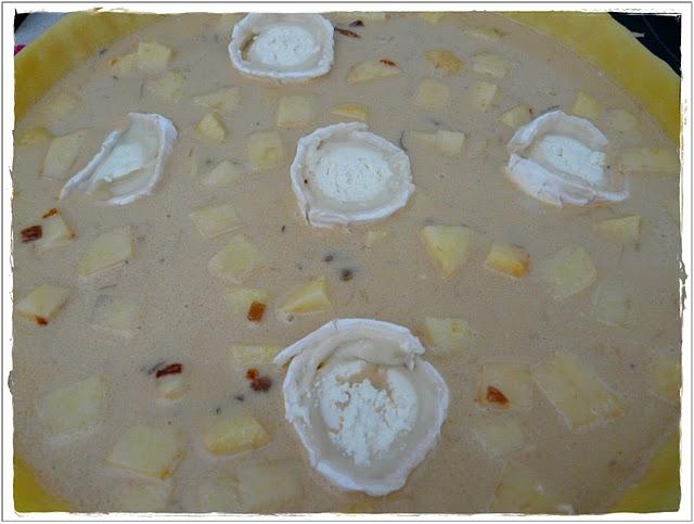 Quiche de cebolla al Pedro Xímez con manzana reineta y queso de cabra Quiche de cebolla al Pedro Xímez con manzana reineta y queso de cabra