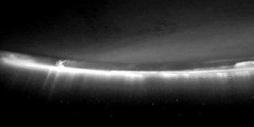 Aurora Boreal en la Tierra. Foto tomada desde la ISS el 17 de octubre de 2011. NASA/ISS