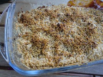 Crumble de nectarinas ciruelas y azahar Crumble de nectarinas ciruelas y azahar