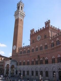 Una semana en la Toscana: Día 1-Siena y Monteriggioni