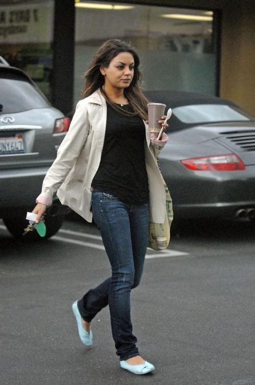 El estilo de Mila Kunis El estilo de Mila Kunis