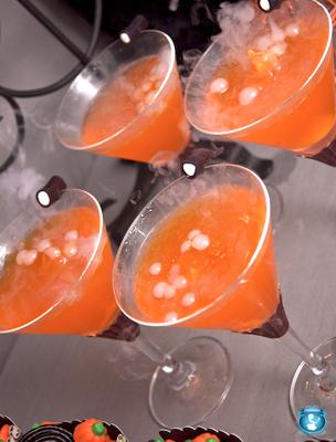 cocteles-halloween-sweetsindeed Mesa de dulces: un Halloween “vintage”