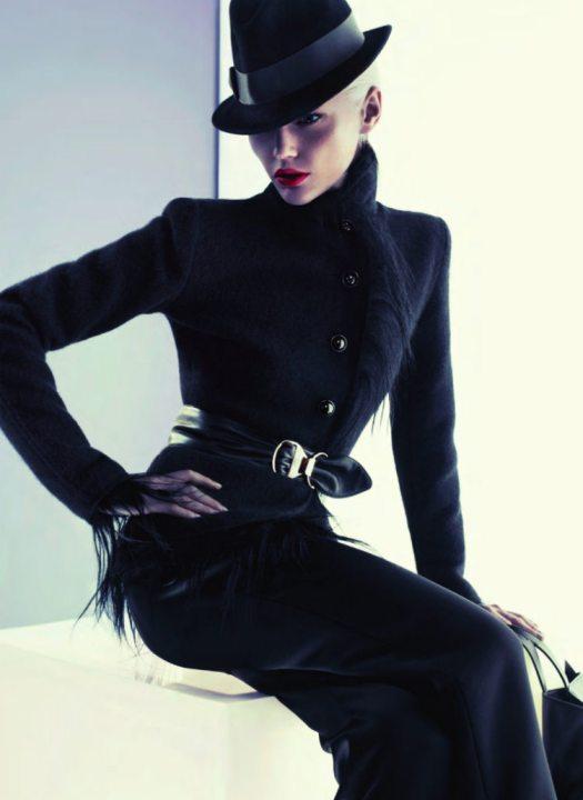Hoy a trabajar, inspiradas por... Giorgio Armani Fall 2011! Hoy a trabajar, inspiradas por... Giorgio Armani Fall 2011!