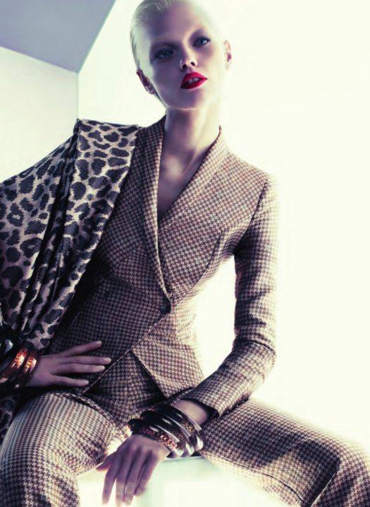 Hoy a trabajar, inspiradas por... Giorgio Armani Fall 2011! Hoy a trabajar, inspiradas por... Giorgio Armani Fall 2011!