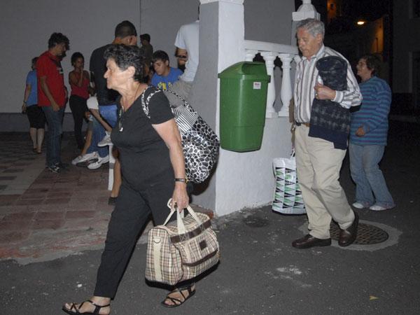 Peligro de Erupcion Volcanica en España. Peligro de Erupcion Volcanica en España.
