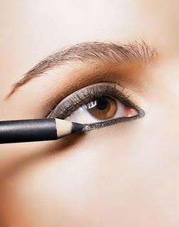 Consejos para delinear bien los ojos Consejos para delinear bien los ojos