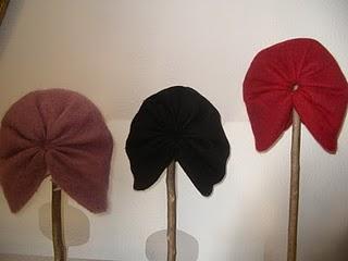 La Hoja Parroquial de la Moda. La Hoja Parroquial de la Moda.