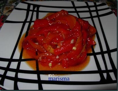 Pimientos asados aliñados Pimientos asados aliñados