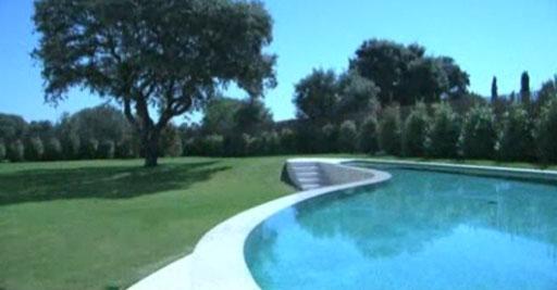 A-cero Projects A-cero diseña una vivienda unifamiliar en un exclusivo municipio de Madrid