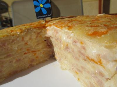 TARTA DE JAMÓN Y QUESO TARTA DE JAMÓN Y QUESO