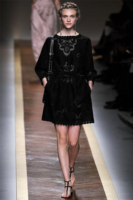 Valentino Spring 2012  Paris Fashion Week