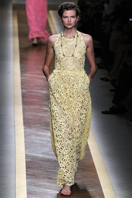 Valentino Spring 2012  Paris Fashion Week