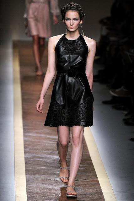 Valentino Spring 2012  Paris Fashion Week