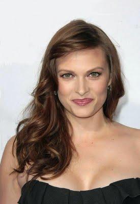Vinessa Shaw Vinessa Shaw se convierte en sirena