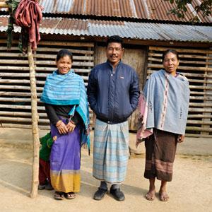 Madre e Hija comparten esposo Madre e Hija comparten esposo