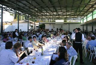 ALTÍSIMA PARTICIPACIÓN EN LA NOVENA CONVIVENCIA DE LA PEÑA CURRO JIMÉNEZ ALTÍSIMA PARTICIPACIÓN EN LA NOVENA CONVIVENCIA DE LA PEÑA CURRO JIMÉNEZ