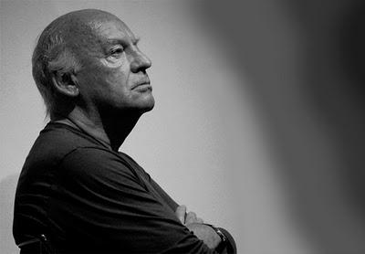 Eduardo Galeano: “El 15M es pura vitamina de esperanza” Eduardo Galeano: “El 15M es pura vitamina de esperanza”