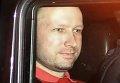 La policía noruega considera innecesario mantener aislamiento completo para Anders Breivik Anders Breivik