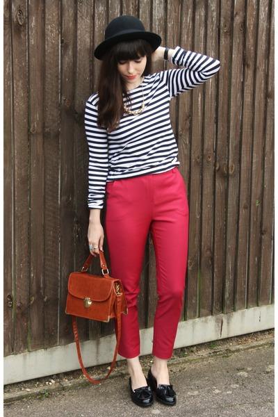 Steet Style: Red Pants Steet Style: Red Pants