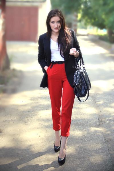 Steet Style: Red Pants Steet Style: Red Pants