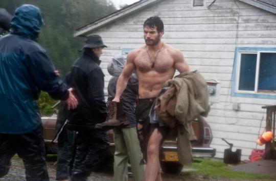 nuevas-imagenes-henry-cavill-superman-man-of--L-YK3tzB.jpeg