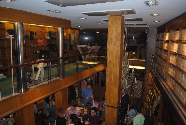 TOMMY HILFIGER Y G.H.BASS & CO, LAUNCHES A SHOE LIMITED EDITION COLLECTION TOMMY HILFIGER Y G.H.BASS & CO, LAUNCHES A SHOE LIMITED EDITION COLLECTION