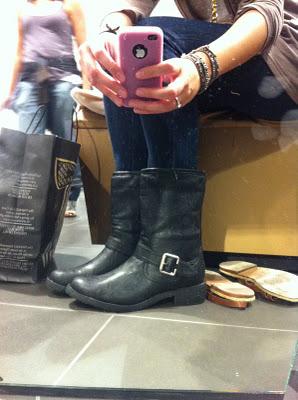 SATURDAY SHOPPING ... SATURDAY SHOPPING ...