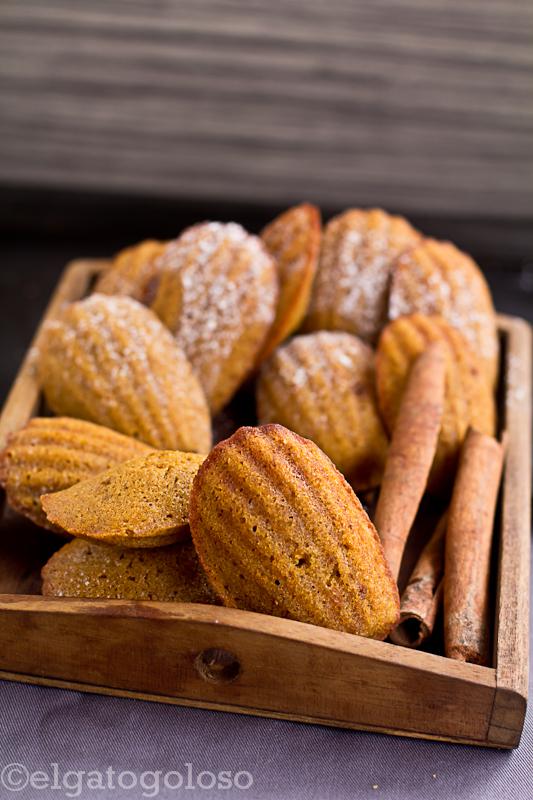 Pumpkin madeleines o Maigualidas de auyama